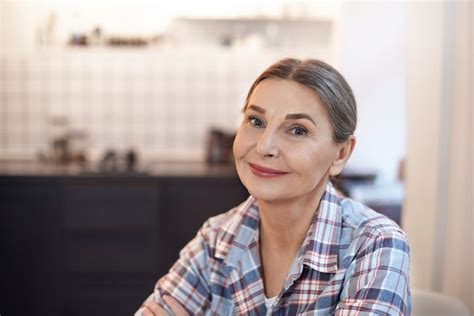The Technical Guide to Benefits of Peptides in Cosmetic Formulation: Purity, Certification, and Sourcing